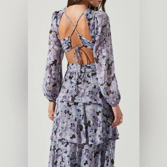ASTR THE LABEL Anora Maxi Dress in Black & Purple Floral, size sm, 3 tiers - Picture 4 of 9